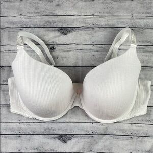 Victoria's Secret White cotton t-shirt lightly lined padded Demi bra 38d